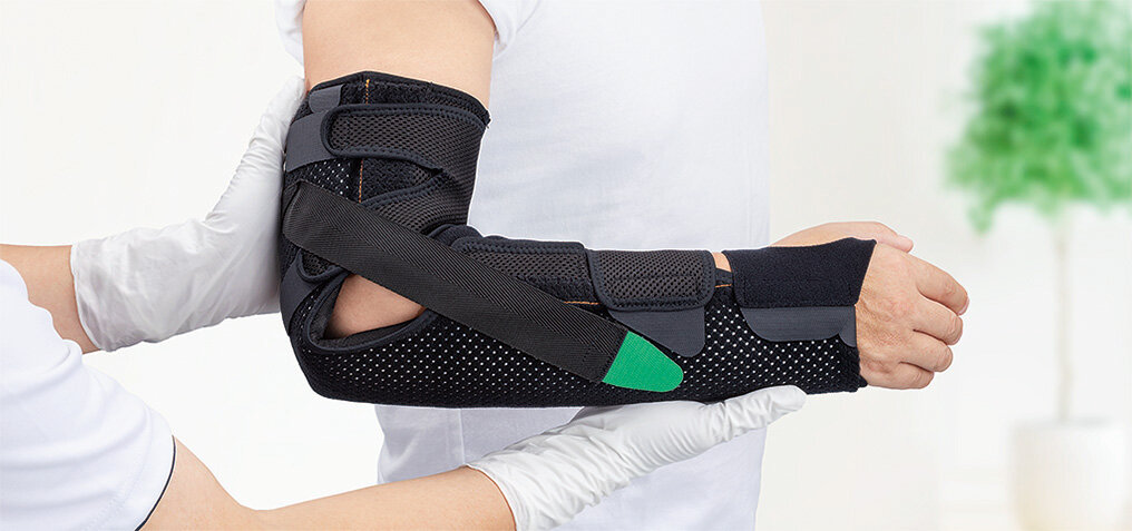 〈フィットキュア・エルボー〉装着画像