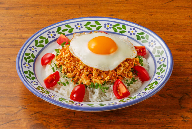 豆腐と車麩で作ったタコライス風ごはん