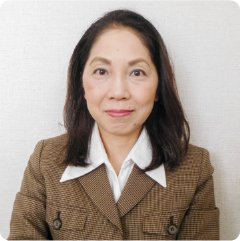 執筆者の皮膚・排泄ケア特定認定看護師　清藤 友里絵 先生