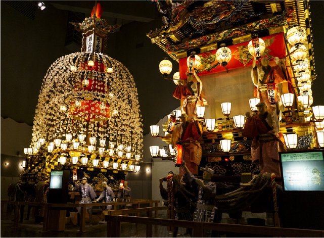 秩父まつり会館　笠鉾と屋台
